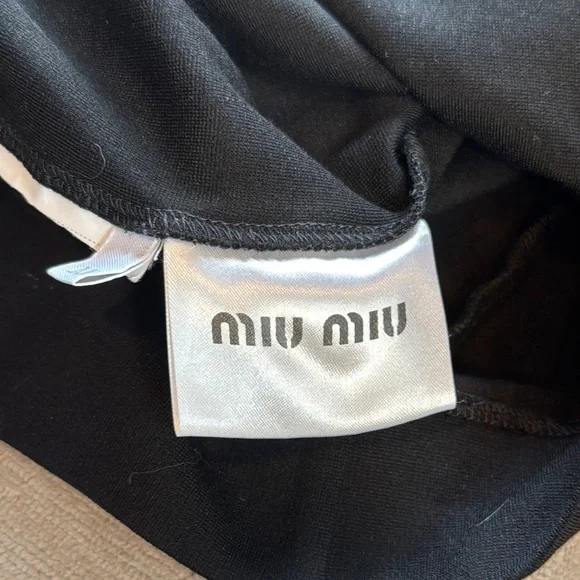 Miu Miu Black Boxy Blouse with Peter Pan Collar - Picture 6 of 10